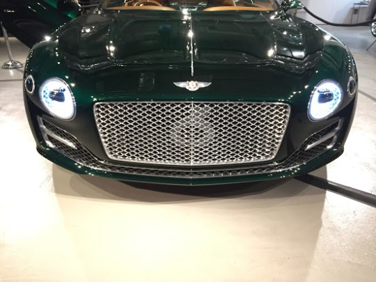 Bentley EXP 10