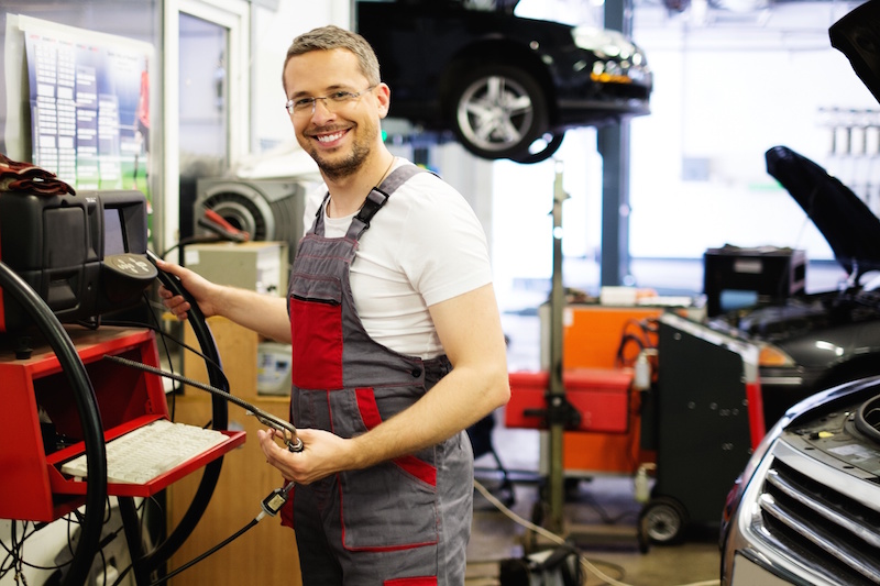 Mechanics - Happy, Reasons to Become a Mechanic